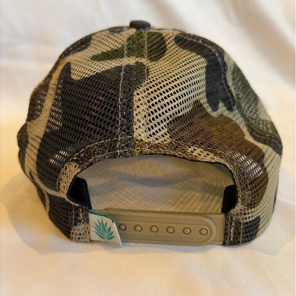 Sendero Provisions Co Camo Trucker Hat Snapback Mesh Back Cap Hunting Outdoor - Picture 3 of 5